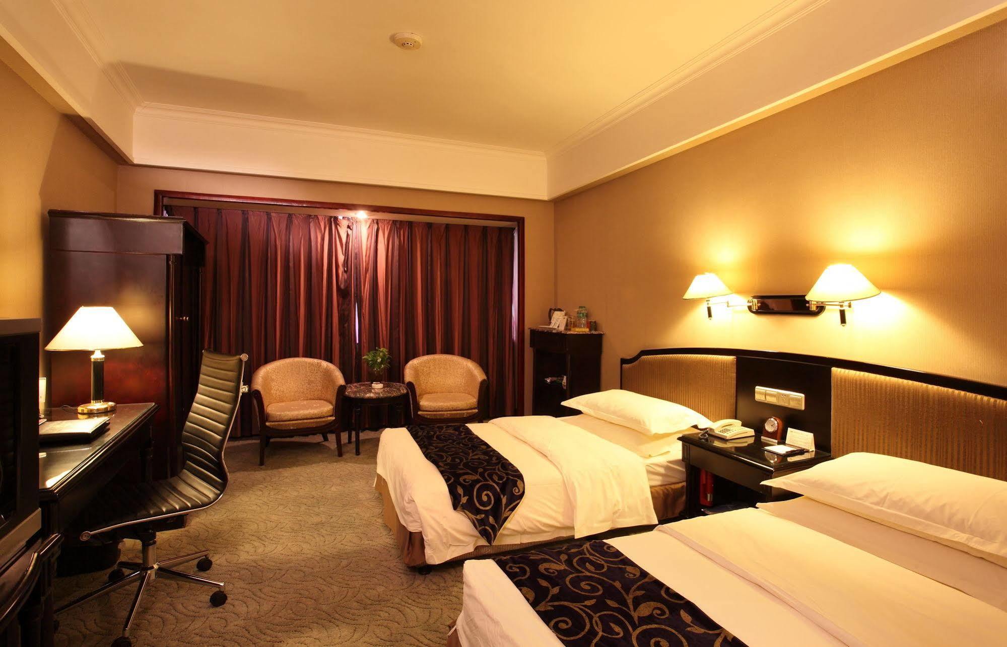 Weilai Conifer Hotel Zhengzhou Eksteriør billede