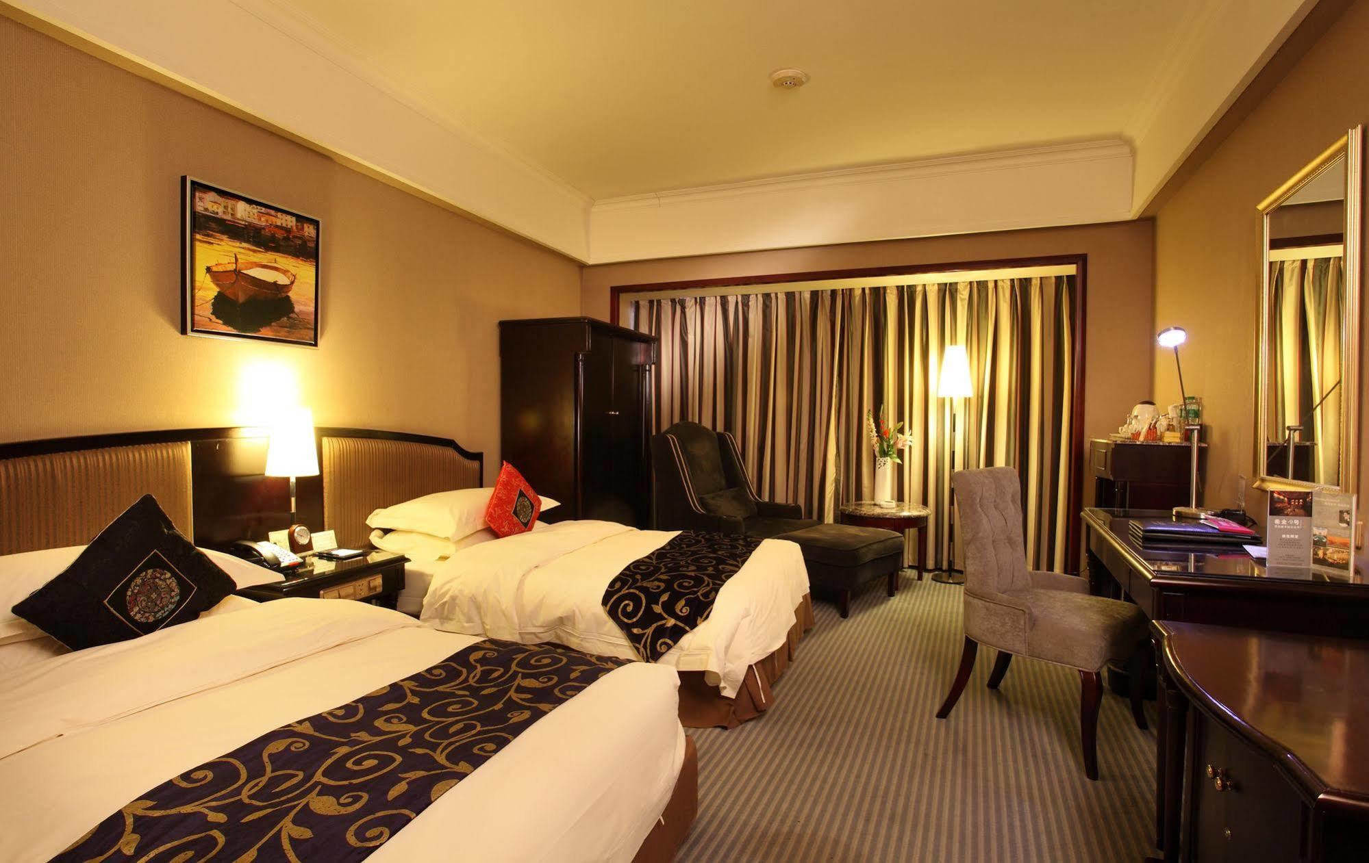 Weilai Conifer Hotel Zhengzhou Eksteriør billede